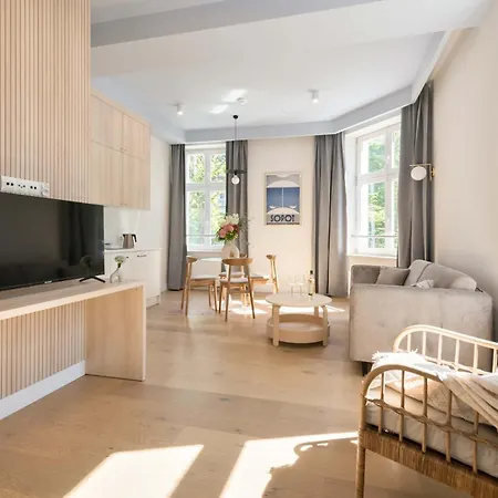 Aparthotel Dom & House Unique Sopot