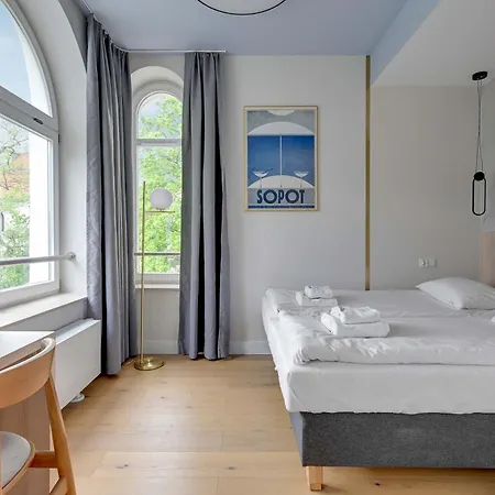 Aparthotel Dom & House Unique 3*