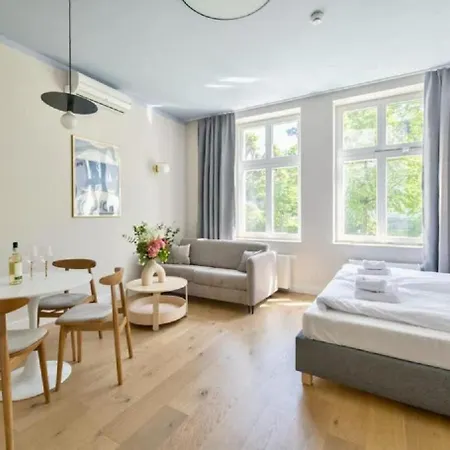 Dom & House Unique Aparthotel Sopot