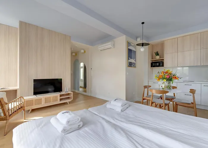 Dom & House Unique סופוט