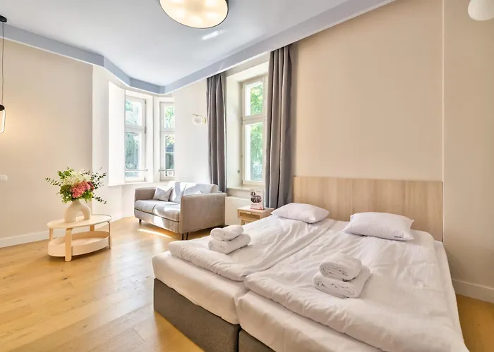 Dom & House Unique מלון דירות סופוט