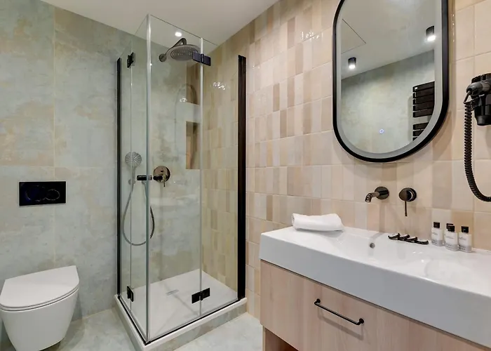 Dom & House Unique מלון דירות 3*