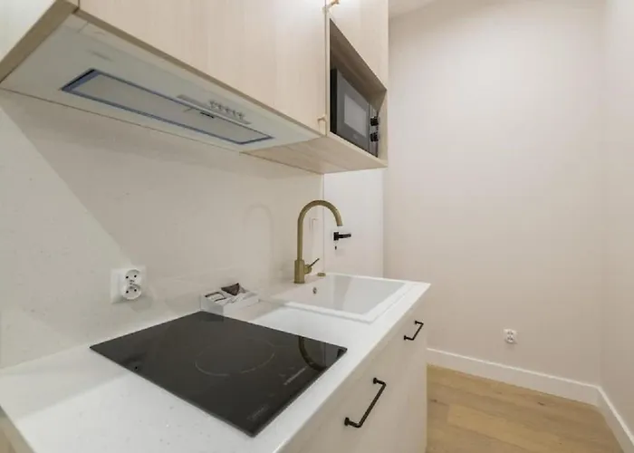 Dom & House Unique סופוט