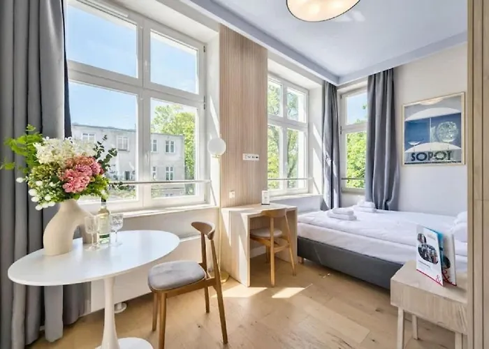 Dom & House Unique מלון דירות סופוט